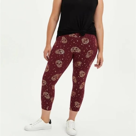 Women’s torrid 3 Red Gold Skull Premium Crop Legging 3XL XXXL 22 24 - Picture 1 of 14